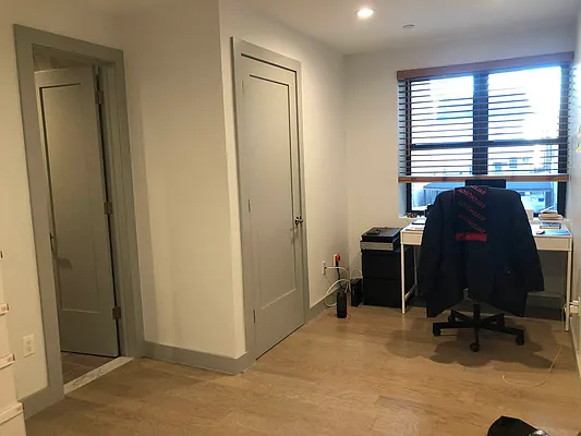 Rented by Delmark Realty LLC | media 43