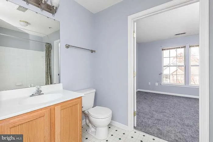 3033 Hunting Ridge Dr — Photo 24