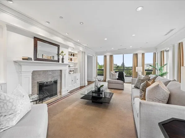 20 W 3rd Ave APT 601, San Mateo, CA 94402