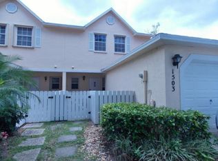 1503 Maplewood Dr, Greenacres, FL 33415