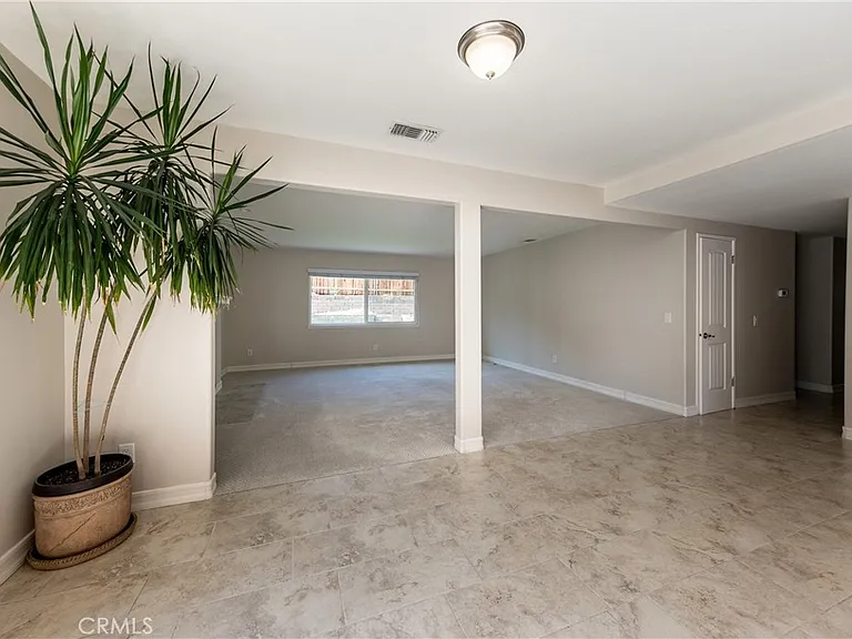 25145 Daisy Ave — Photo 6