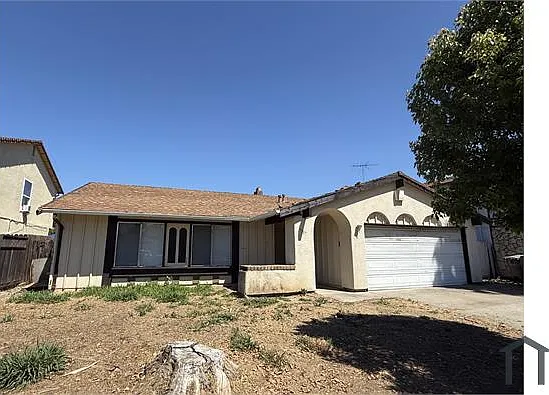 4 bed, 1583 sqft, $2,850 — Photo 1