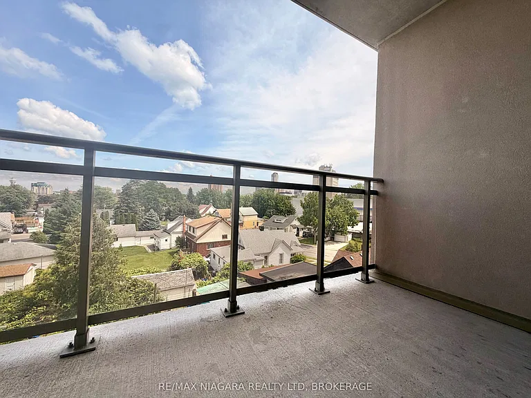 5698 Main St #414 — Photo 12
