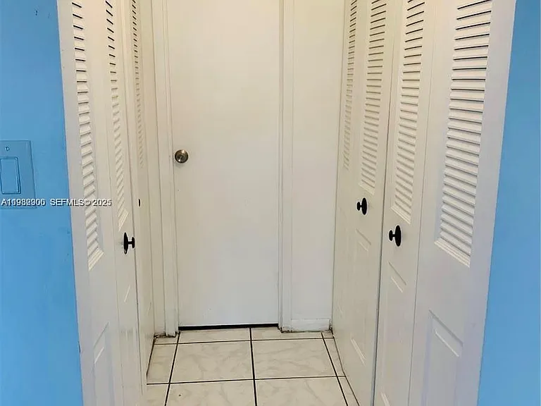 5855 Washington St #90 — Photo 12