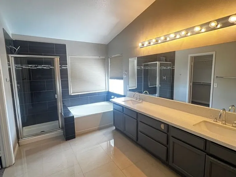 9167 Short Horse Ct — Photo 10