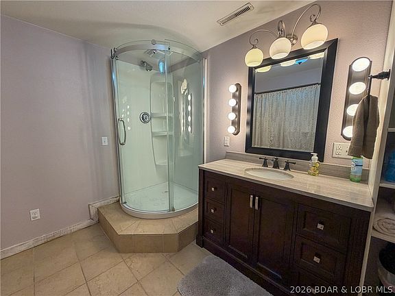 5th image of 12777 Oak Leaf Dr