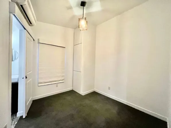 4303 SE Division St, Portland, OR