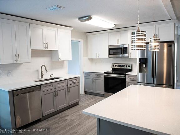 5th image of 3740 NW 101st Ave