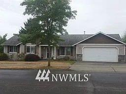 218 S Hamlin Drive photo 1