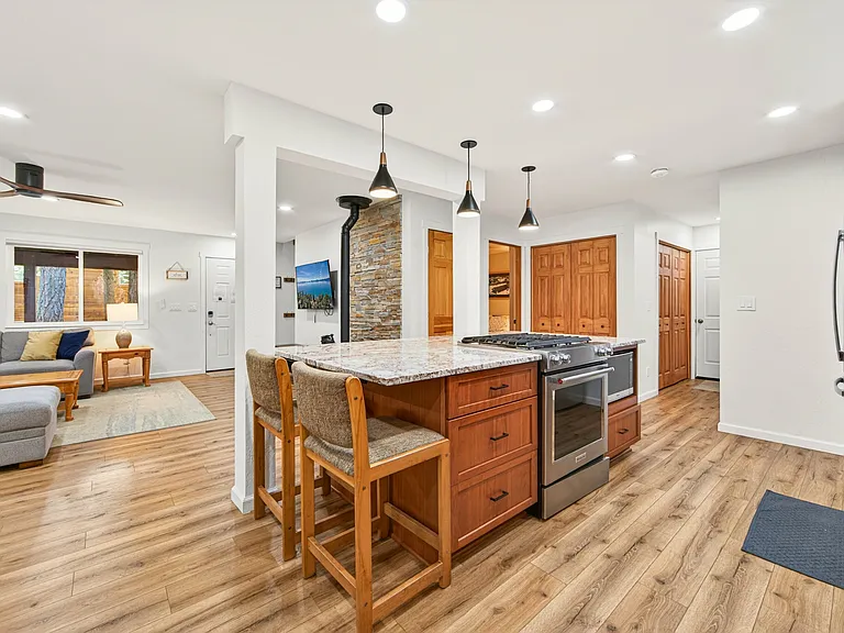 14541 Hansel Ave — Photo 10