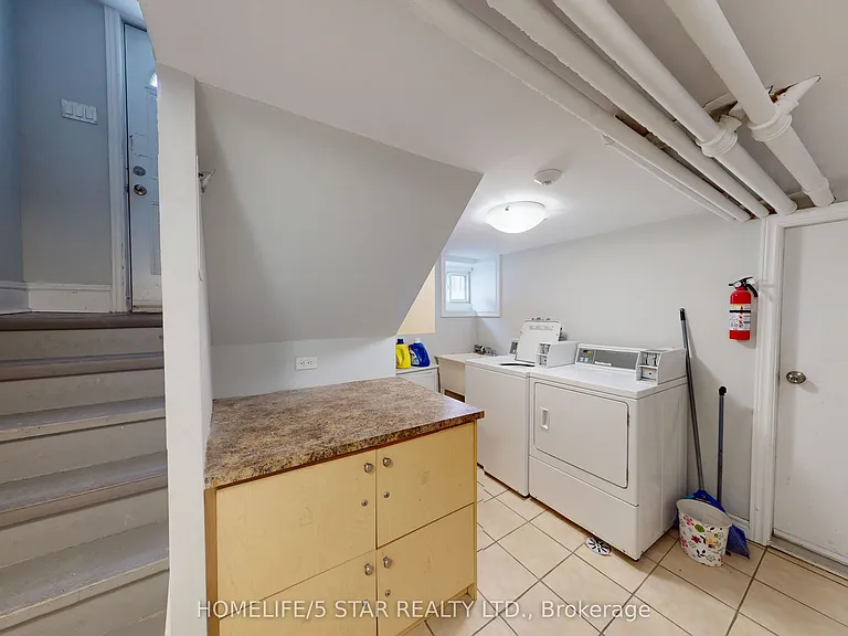 79 Rosemount Ave #B — Photo 9