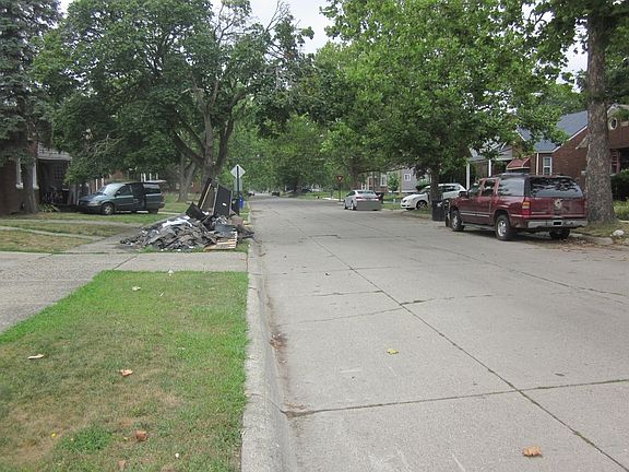4th image of 15038 Troester St