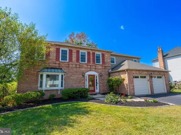 1671 Potter Dr, Pottstown, PA 19464