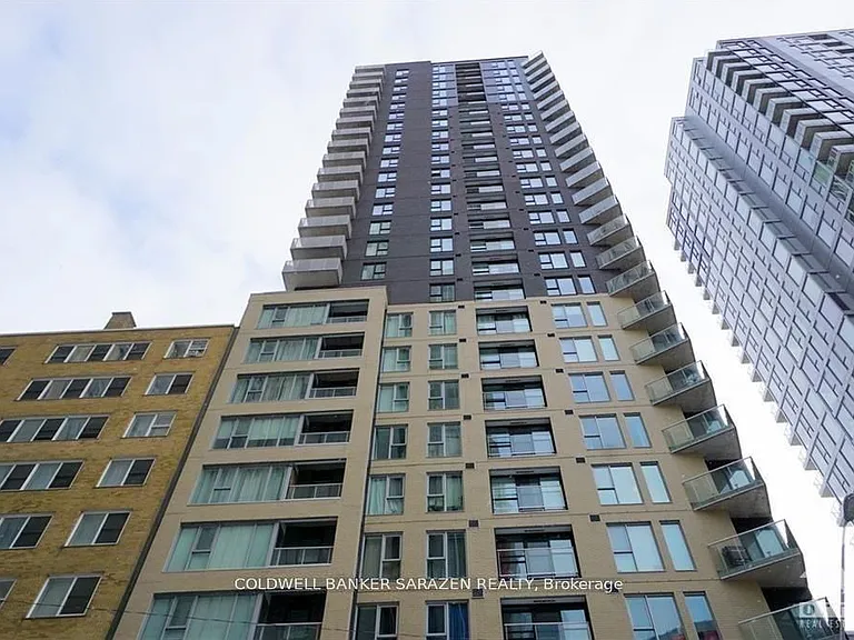 40 Nepean St #1102 — Photo 1