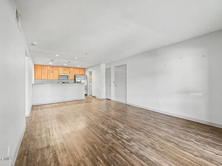 4704 E Paradise Village Pkwy N #121 — Photo 9