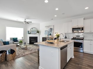 1 Sabine Leaf Ct, Greer, SC 29650