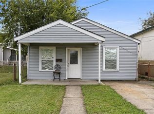 3223 Leonidas St, New Orleans, LA 70118