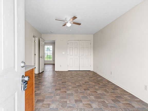 2nd image of 280 Thompsonville Ln APT B