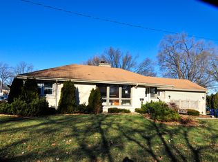 45 S Wisconsin Ave, Addison, IL 60101