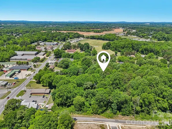 137 Barber Rd, Gastonia, NC 28056