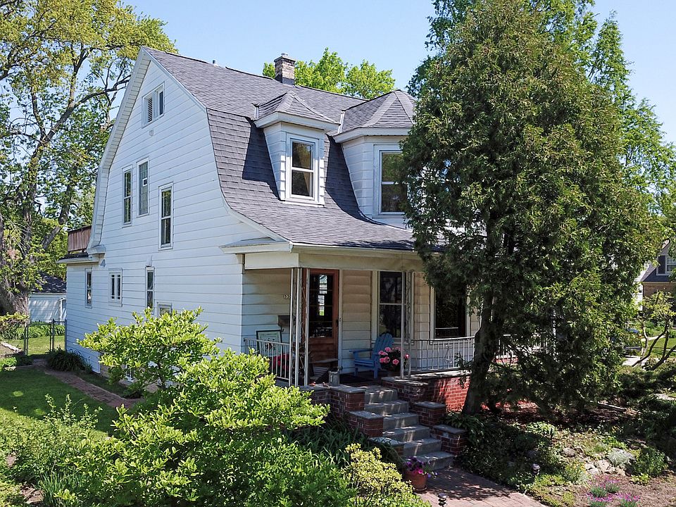 1st image of 530 E Lancaster Ave