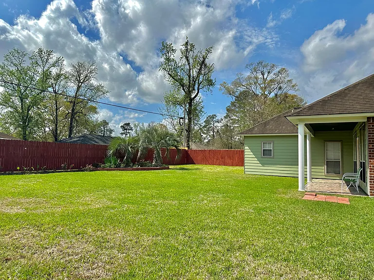 423 Lake Worth Dr — Photo 12