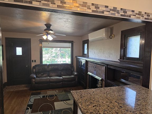 5th image of 2807 Old Military Rd