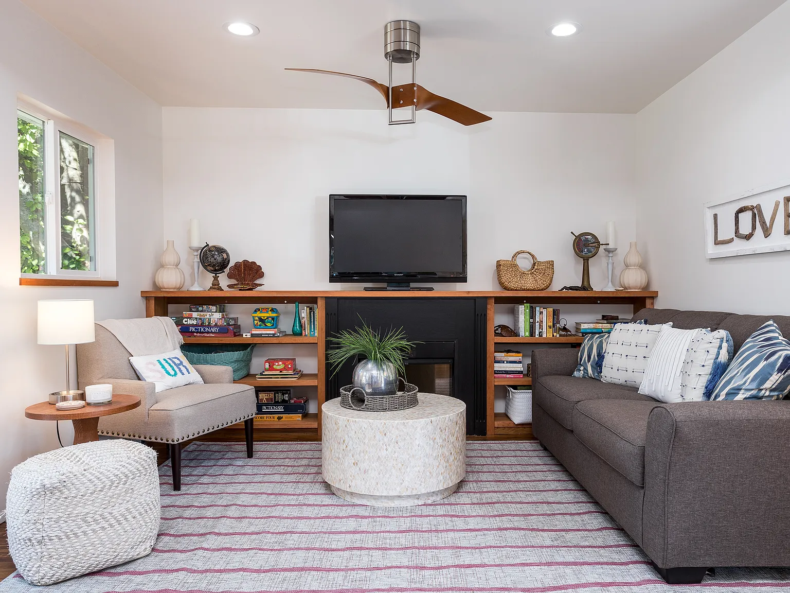 8293 Beach Way Dr — Photo 4