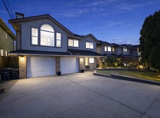 4468 Graveley St, Burnaby, BC V5C 3T8