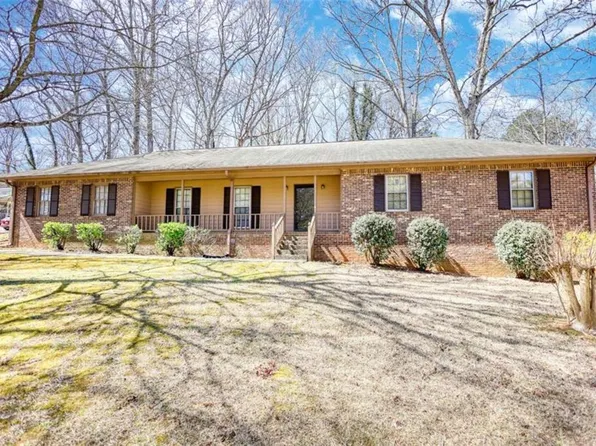 380 Hidden Valley Dr SW, Conyers, GA 30094