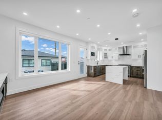 3344 Adanac St #2, Vancouver, BC
