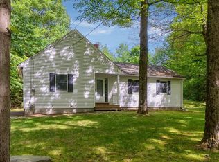 74 Townsend Harbor Rd, Lunenburg, MA 01462