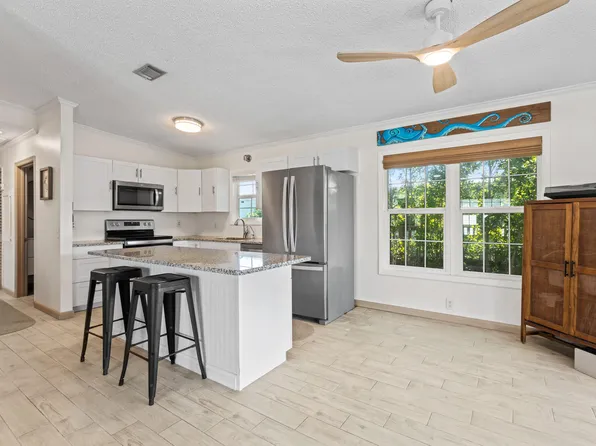 154 Cutthroat Dr, Cudjoe Key, FL 33042