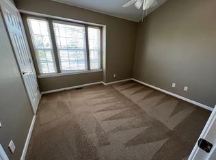 5107 Veronica Dr, Lawrence, KS 66049