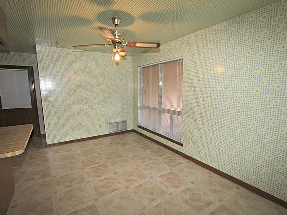 5th image of 2811 Whisper Pine Dr