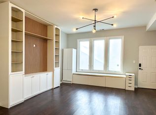 2449 N Marshfield Ave #1, Chicago, IL 60614
