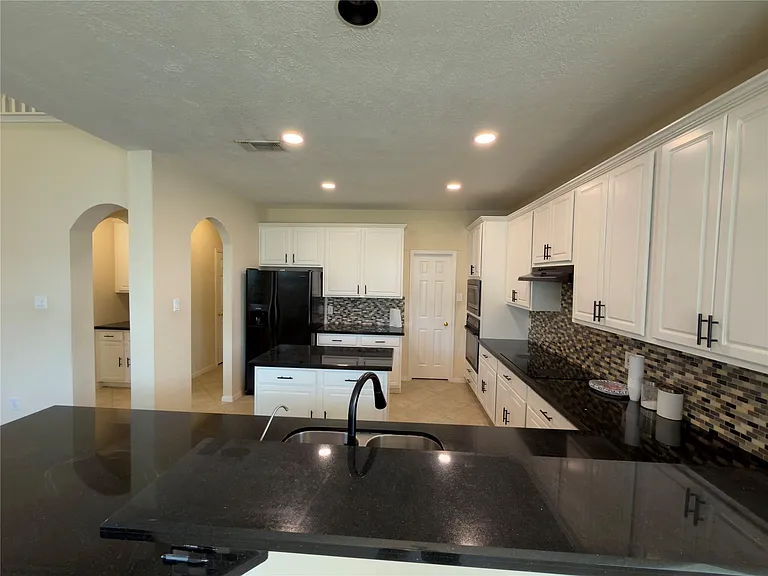 4110 Royal Plantation Ln — Photo 15