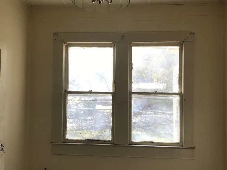 114 Cottage St — Photo 3