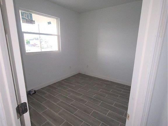 3rd image of 440-442 Grant Blvd