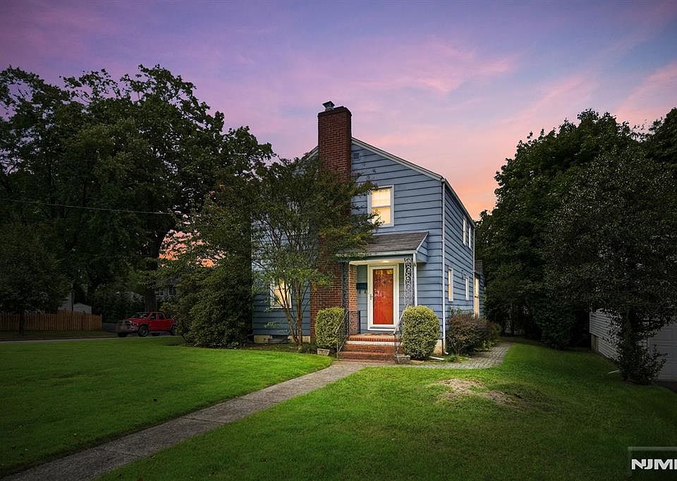 1st image of 125 Midwood Road