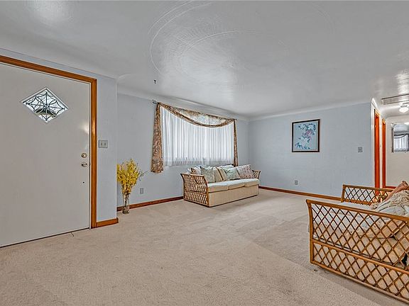 2nd image of 10737 Airview Dr