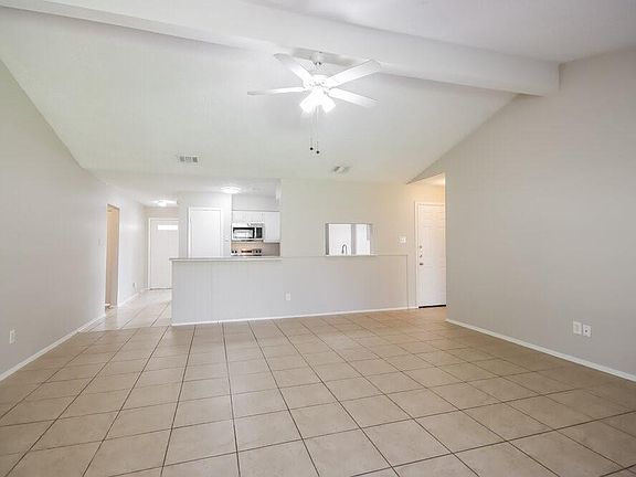4th image of 4511 Chestergate Dr