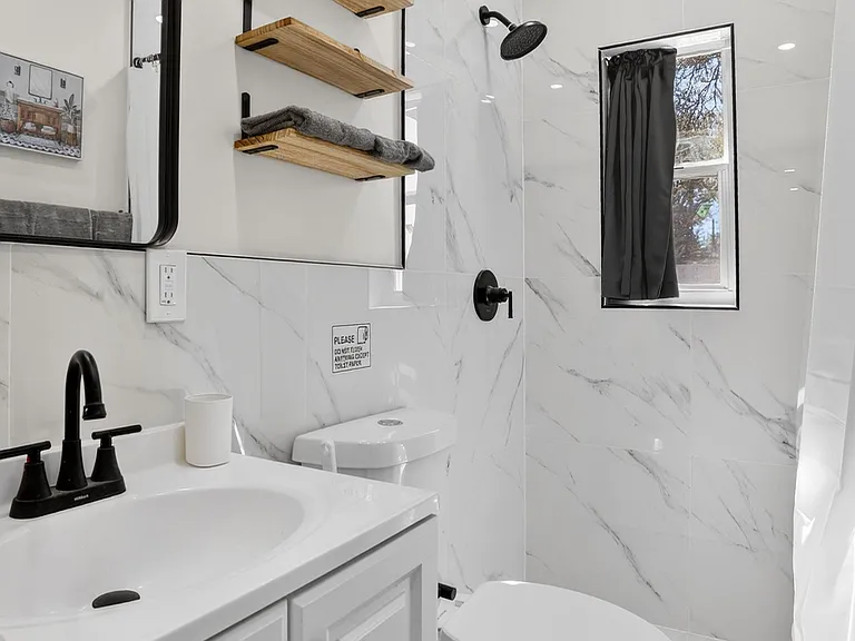 Common Bathroom