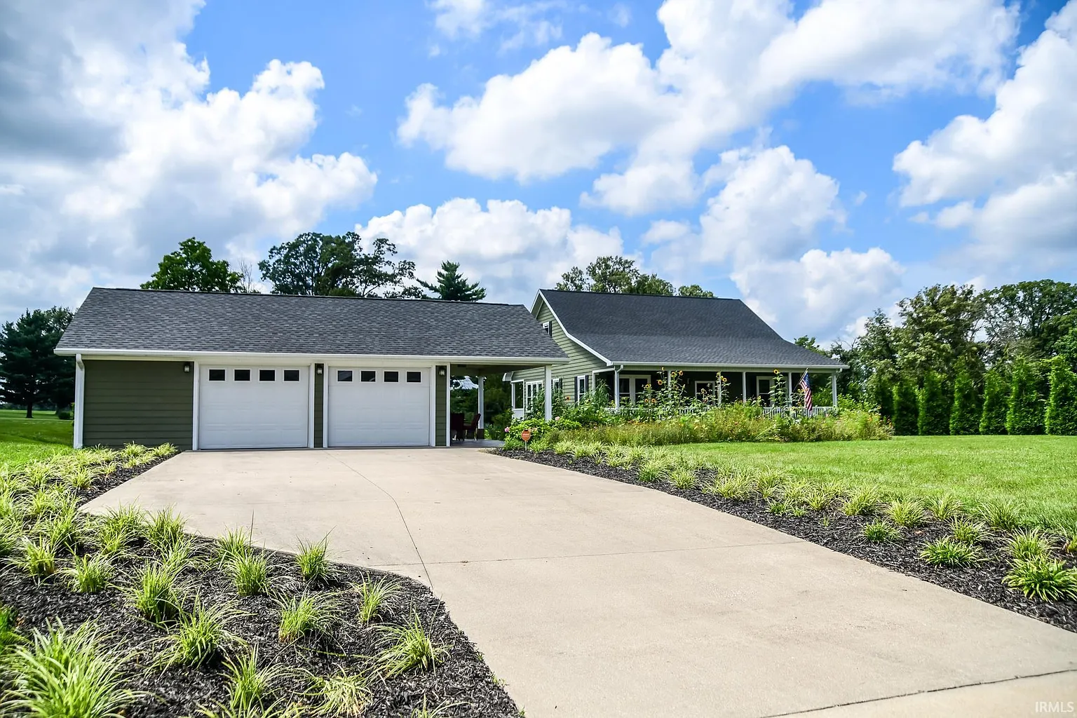 5753 N Golf Course Rd photo 1