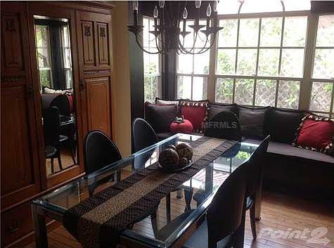 5th image of 4084 Lyndhurst Ct