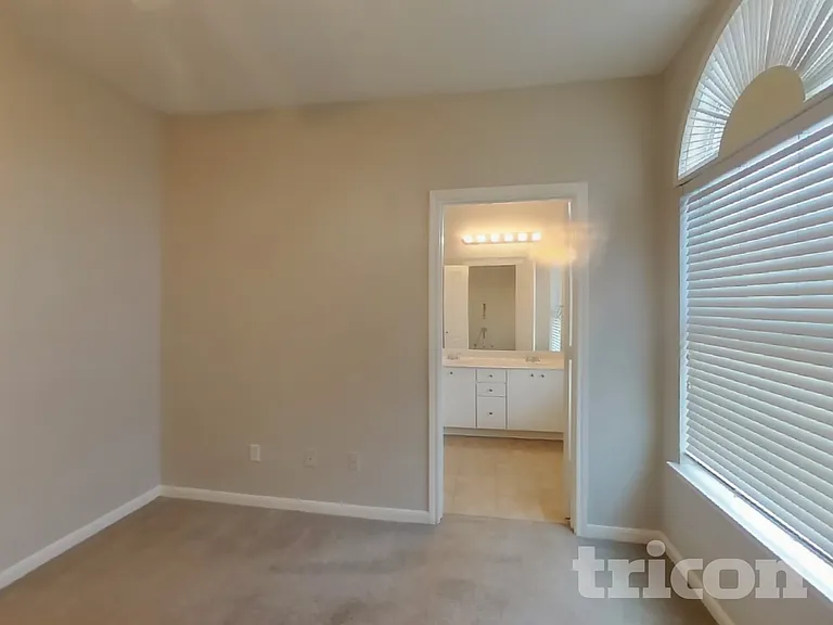 3135 Lavender Candle Dr — Photo 6