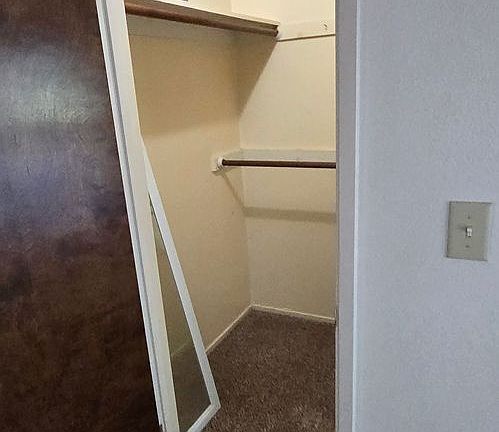 5th image of 2436 Casa Blanca Ct #B