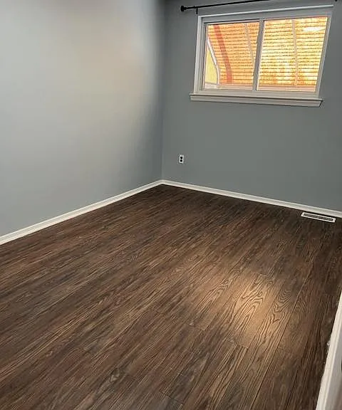 1114 W Oxford St — Photo 4