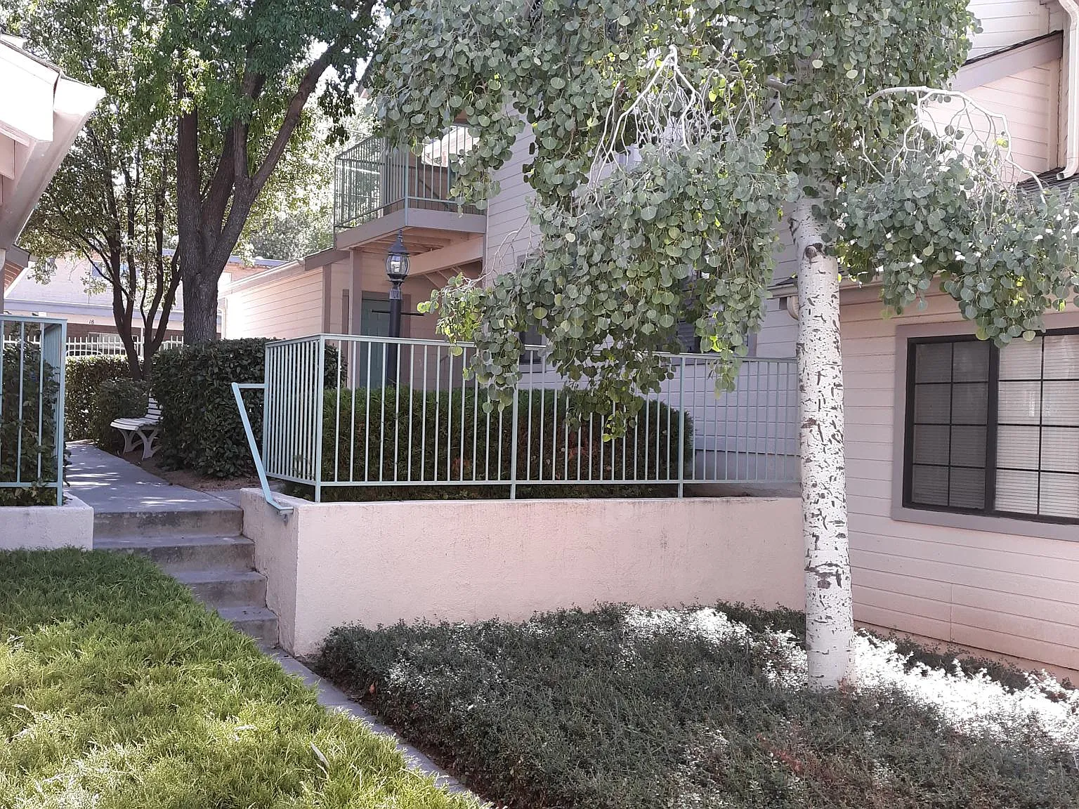 319 S Alarcon St — Photo 1