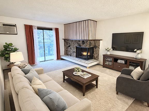 2nd image of 2121 E Upriver Dr APT 19